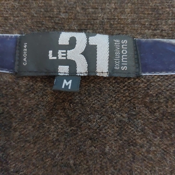 100% lambswool cardigan for Simons size M - Picture 3 of 5